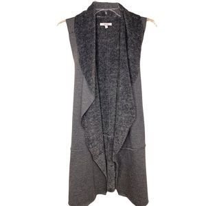 MAURICES Faux Fur Lined Waterfall Open Front Exposed Stitching Gray Vest Medium
